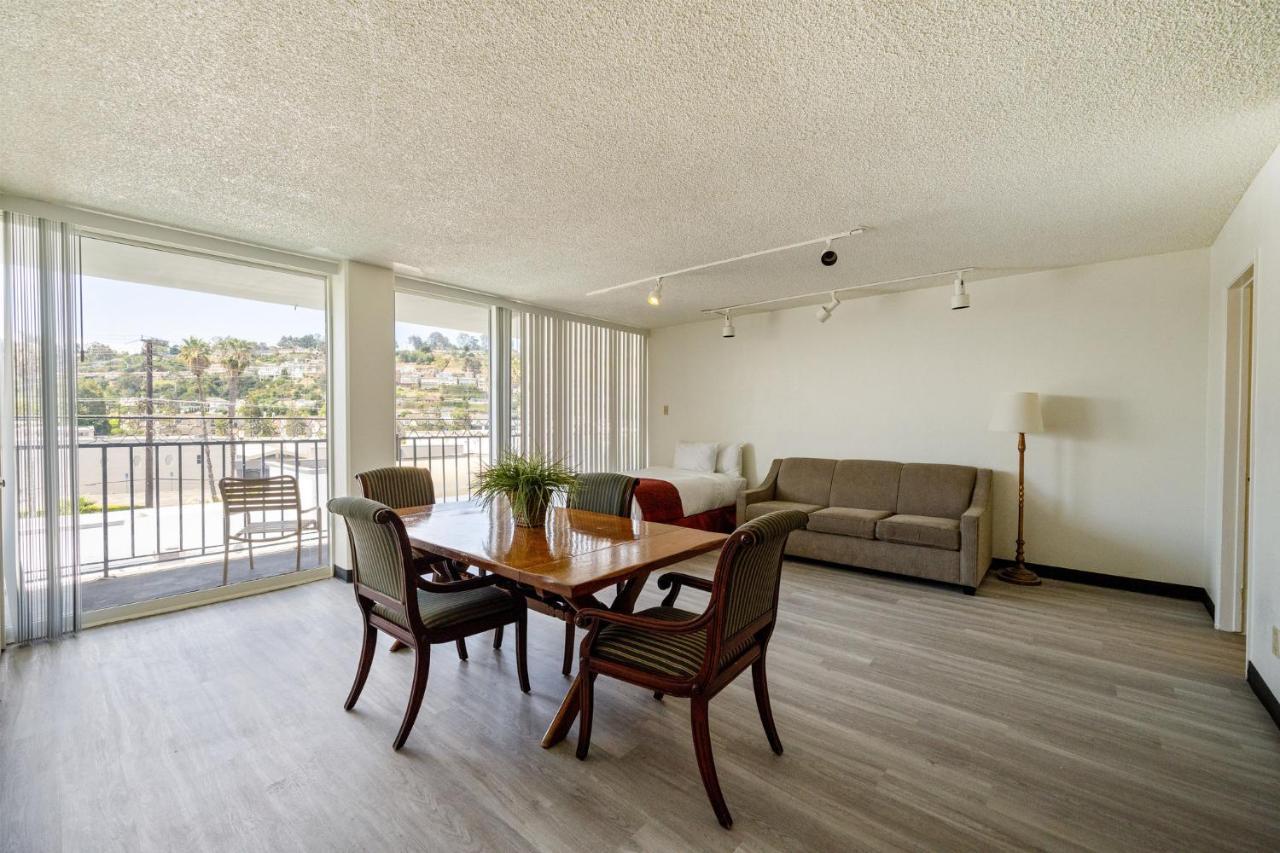 Vivo Flex Living Torrance Hotel Exterior photo